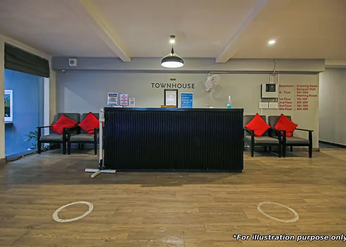Townhouse Chattarpur Opp. Tivoli Garden Near Chhatarpur Metro Station